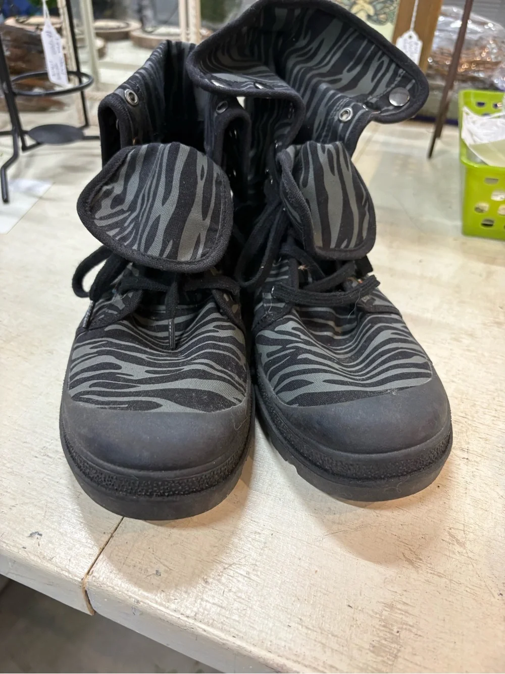 Closer By Chaussea Women’s Black Zebra-Print High Top Sneakers